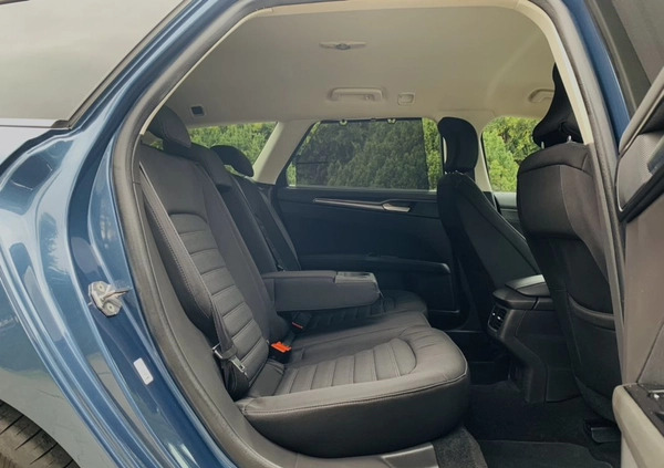 Ford Mondeo cena 69900 przebieg: 186000, rok produkcji 2020 z Korsze małe 562